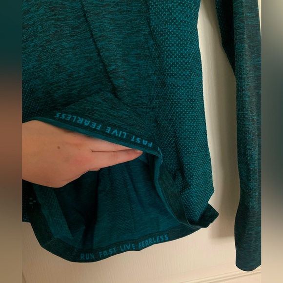 Nike Dri-Fit Women’s Running Quarter Zip Top - Size Small - Picture 5 of 7